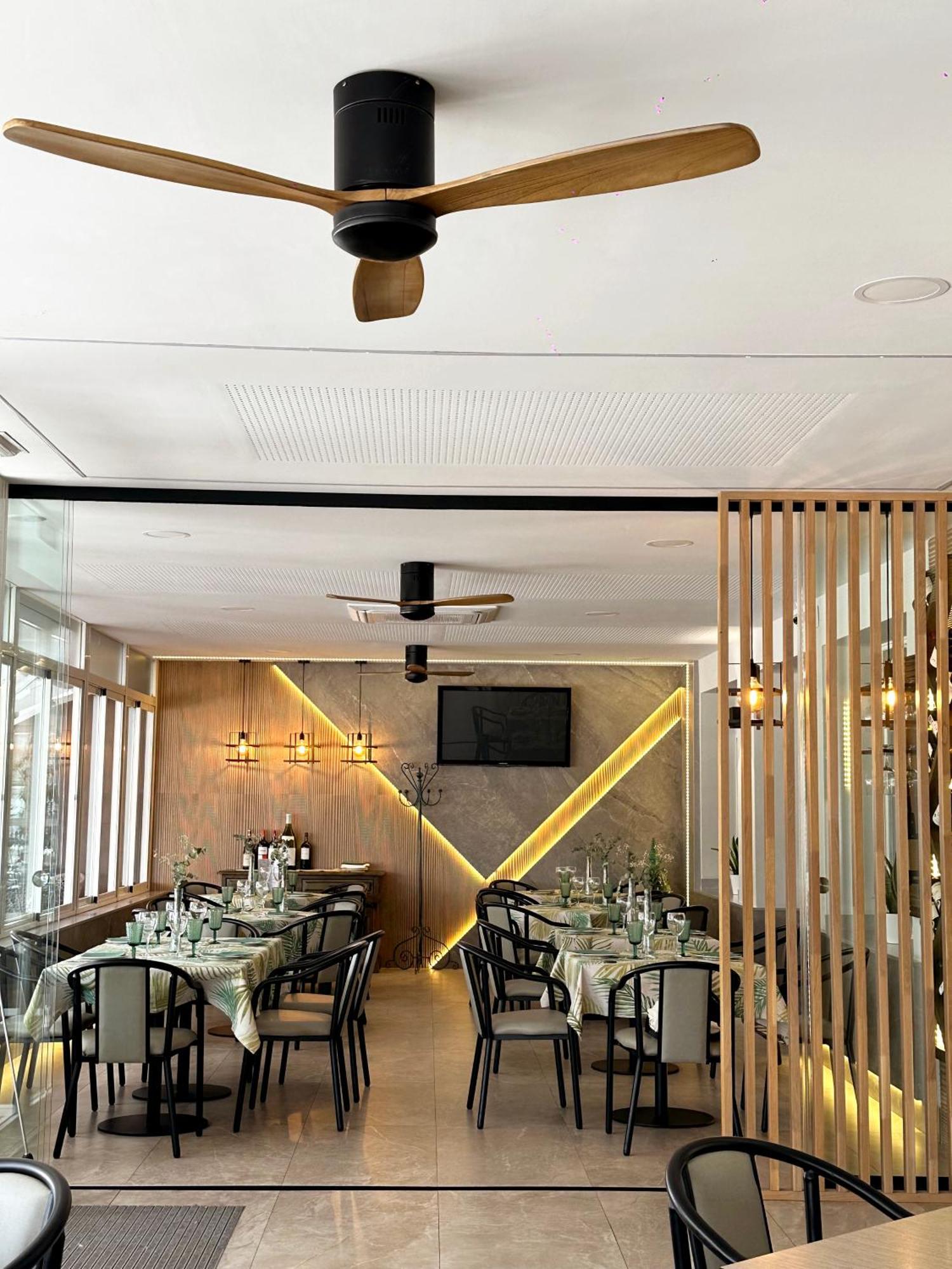 Hostal Restaurante El Cary Montemayor エクステリア 写真
